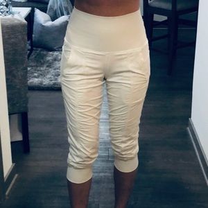 Lululemon Dance Studio Crop